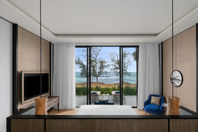 Two-bedroom Villa Seafront 